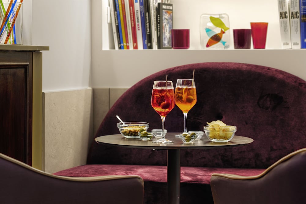 Hotel Al Nuovo Teson — Restaurant & bars in Venice, Veneto