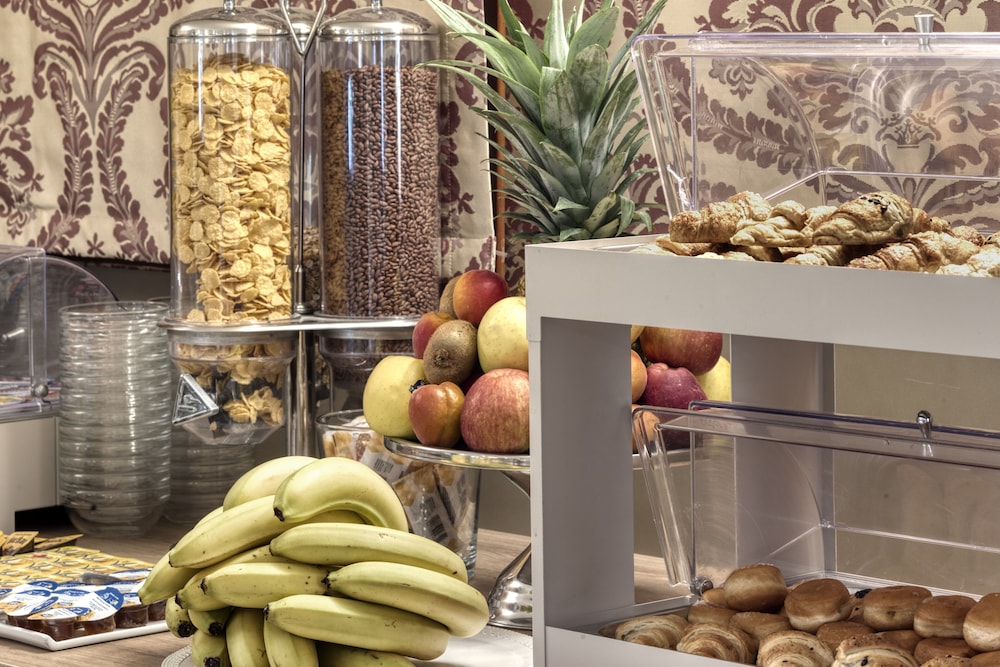 Hotel Al Nuovo Teson — Restaurant & bars in Venice, Veneto