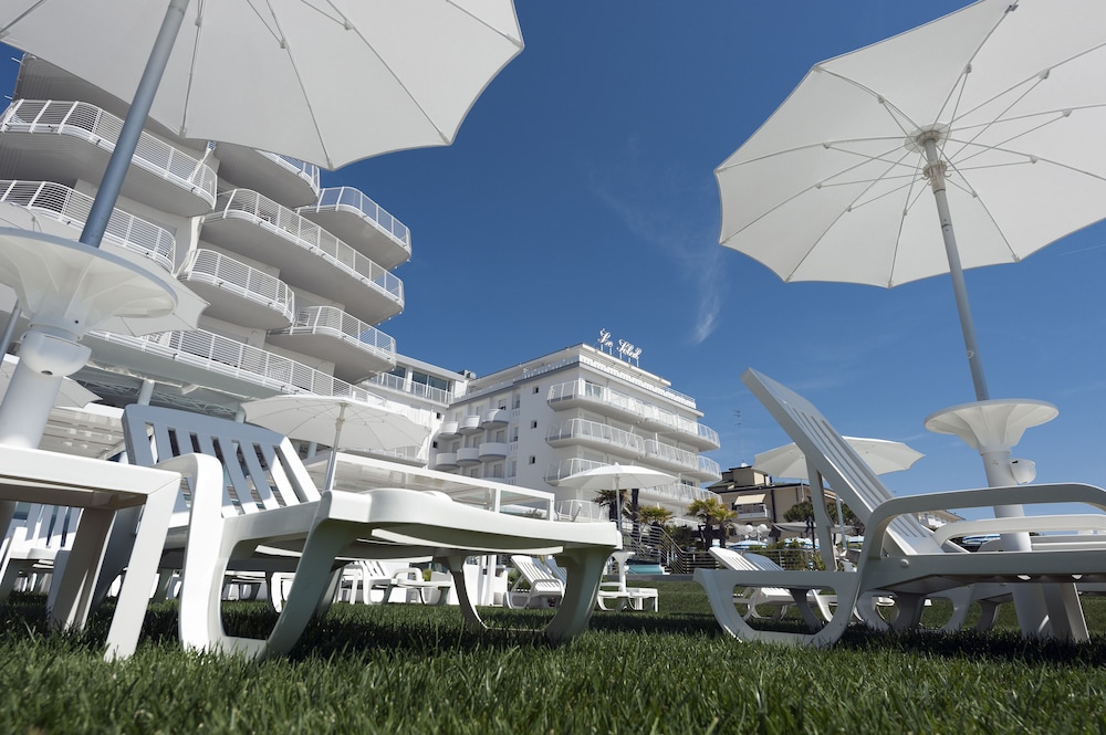 Hotel Le Soleil — Hotel building in Jesolo, Veneto