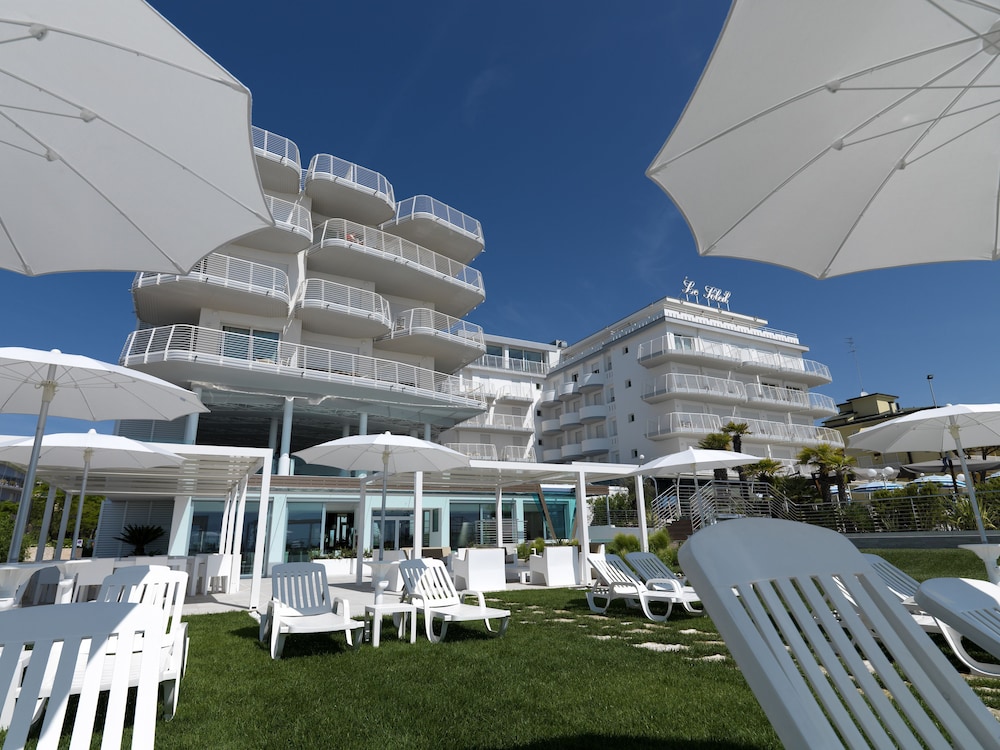 Hotel Le Soleil — Hotel building in Jesolo, Veneto