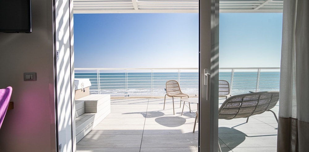 Hotel Le Soleil — Beach in Jesolo, Veneto