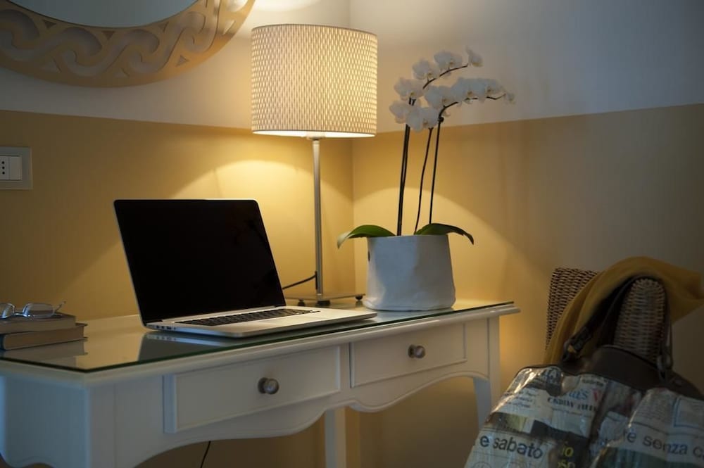 Hotel Le Soleil — Hotel rooms in Jesolo, Veneto