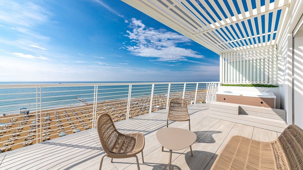 Hotel Le Soleil — Beach in Jesolo, Veneto