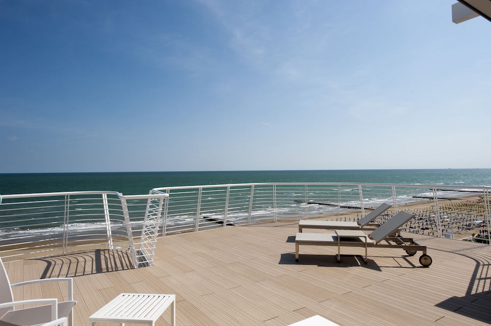 Hotel Le Soleil — Beach in Jesolo, Veneto