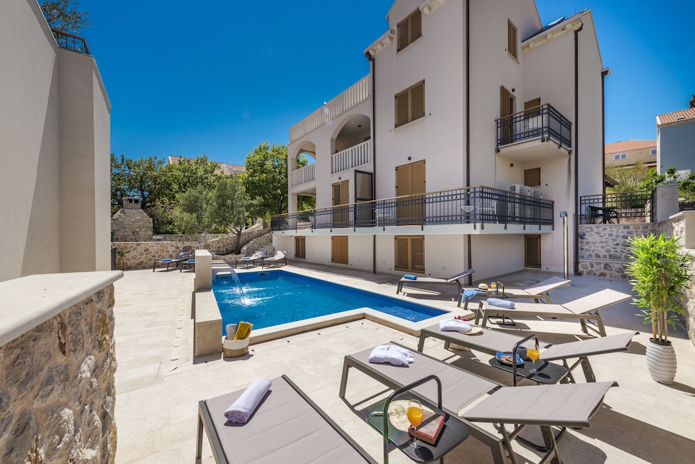 Casa Laurea — Main photo in Dubrovnik, Dubrovnik-Neretva