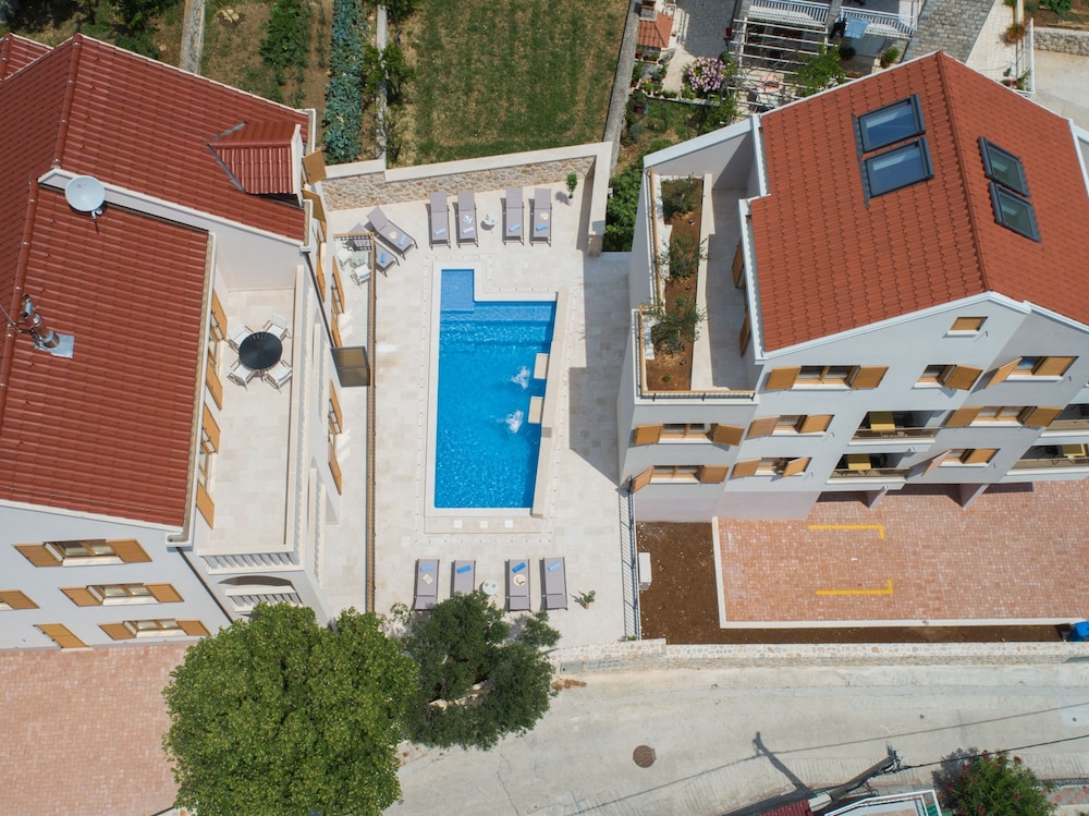 Casa Laurea — Swimming pool in Dubrovnik, Dubrovnik-Neretva