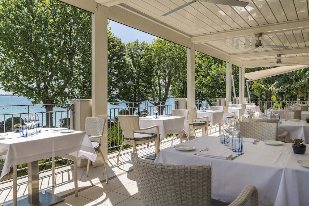 Villa Rosa Hotel — Restaurant & bars in Desenzano del Garda, Lombardy