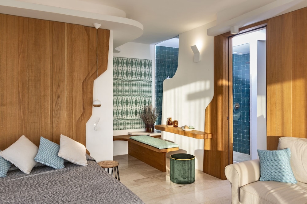 Grand Relais Dei Nuraghi Adults Only — Hotel rooms in Arzachena, Sardinia