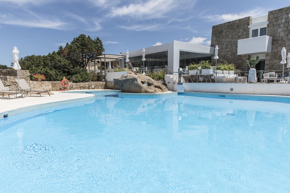 Grand Relais Dei Nuraghi Adults Only — Swimming pool in Arzachena, Sardinia