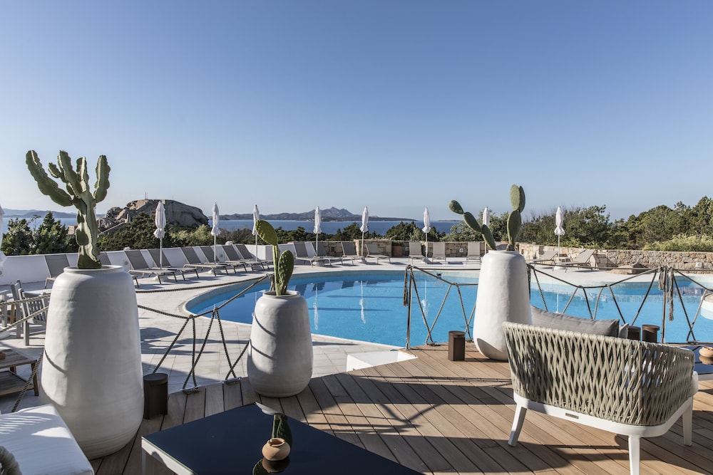 Grand Relais Dei Nuraghi Adults Only — Swimming pool in Arzachena, Sardinia