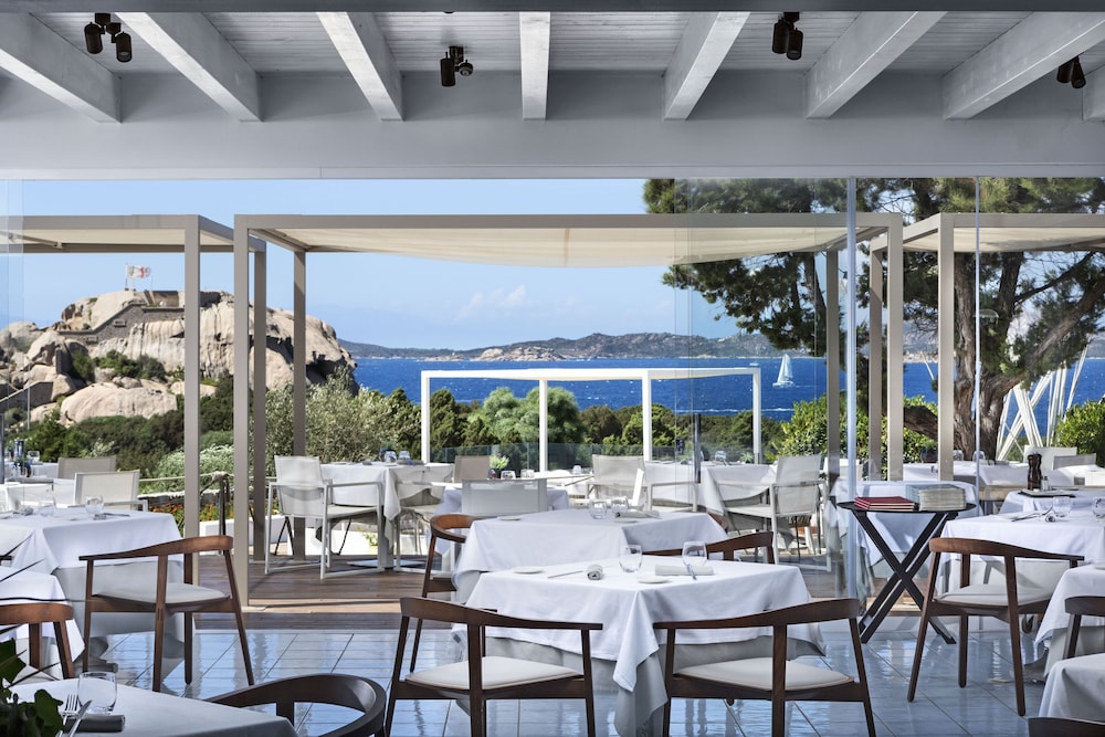 Grand Relais Dei Nuraghi Adults Only — Restaurant & bars in Arzachena, Sardinia