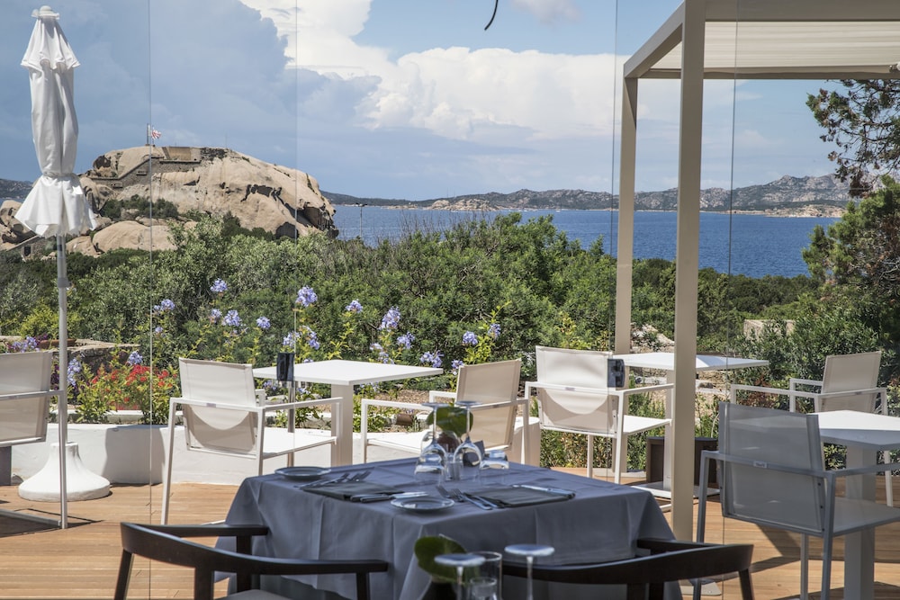 Grand Relais Dei Nuraghi Adults Only — Restaurant & bars in Arzachena, Sardinia