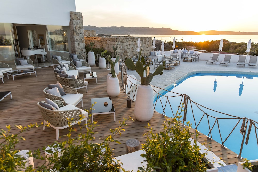 Grand Relais Dei Nuraghi Adults Only — Swimming pool in Arzachena, Sardinia