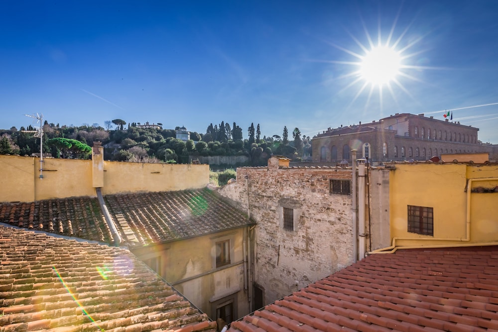 Hotel La Scaletta Al Ponte Vecchio — Attractions in the area in Florence, Tuscany
