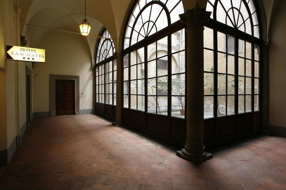Hotel La Scaletta Al Ponte Vecchio — Hotel building in Florence, Tuscany