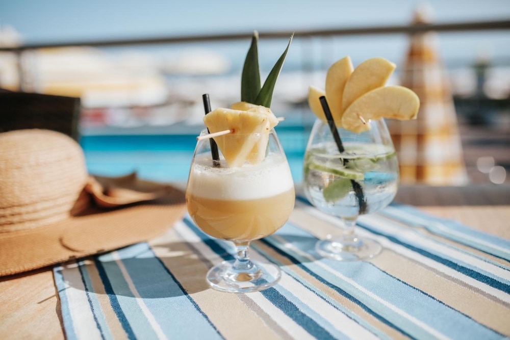 Hotel Capitol — Restaurant & bars in Jesolo, Veneto