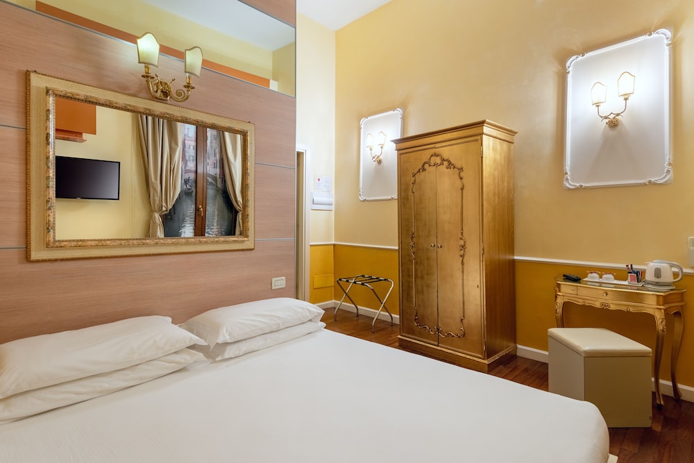 Il sogno di Giulietta e Romeo — Hotel rooms in Venice, Veneto