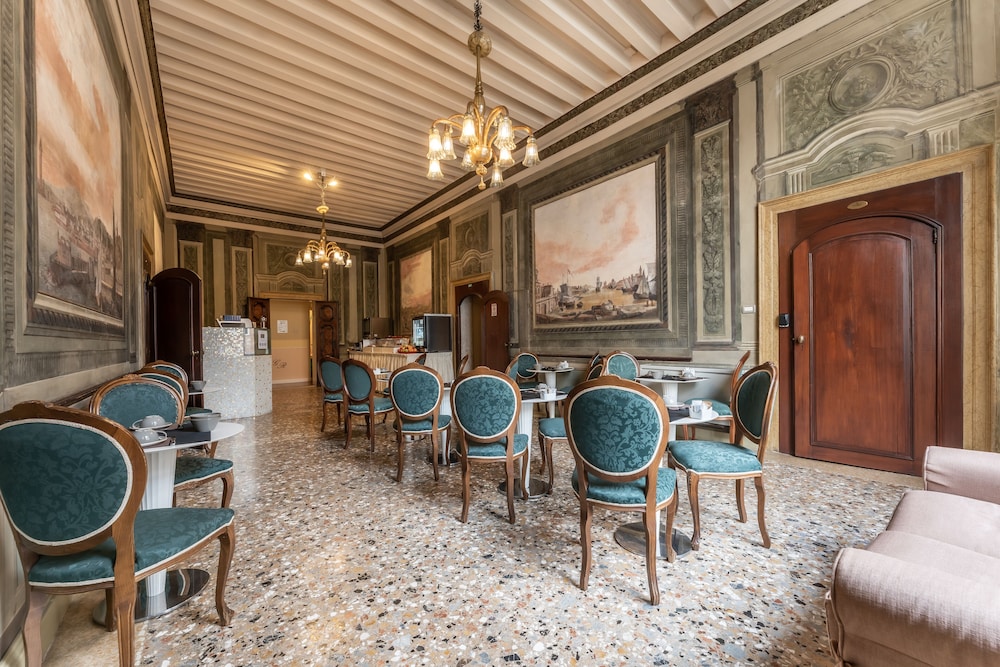 Il sogno di Giulietta e Romeo — Restaurant & bars in Venice, Veneto