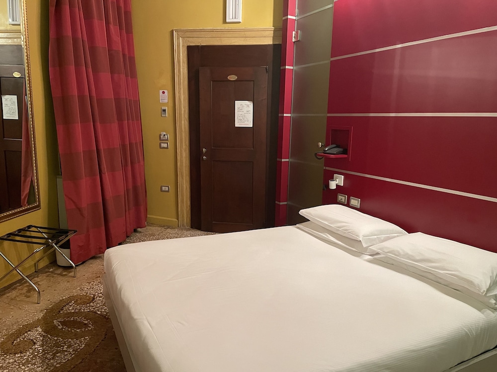 Il sogno di Giulietta e Romeo — Hotel rooms in Venice, Veneto