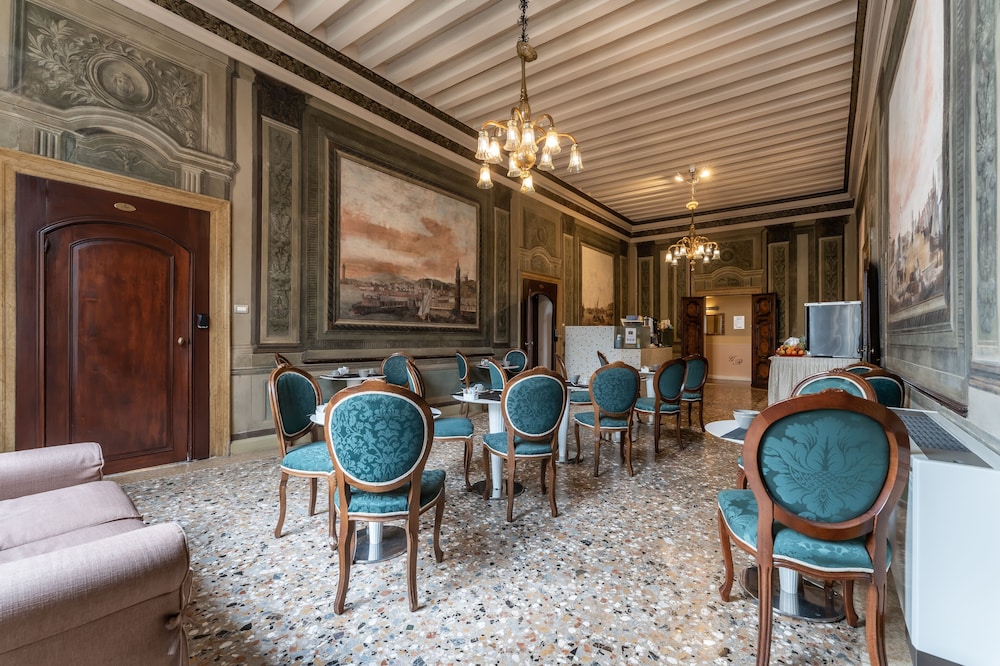 Il sogno di Giulietta e Romeo — Restaurant & bars in Venice, Veneto