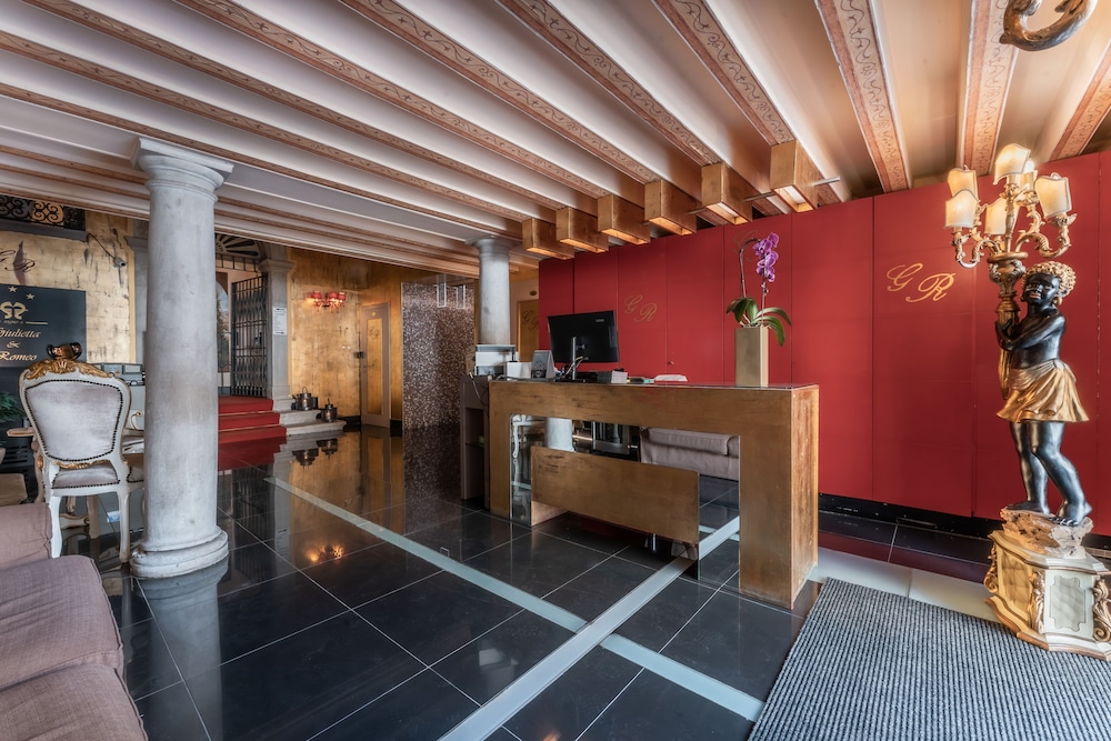 Il sogno di Giulietta e Romeo — Hotel building in Venice, Veneto