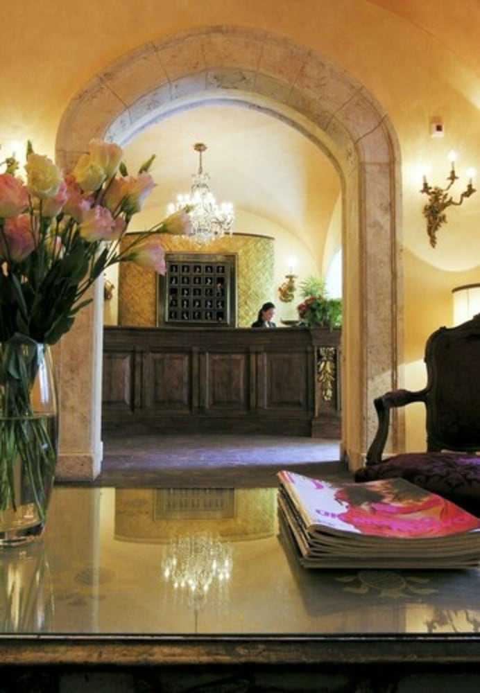 Boutique Hotel Campo dé Fiori — Hotel building in Rome, Lazio