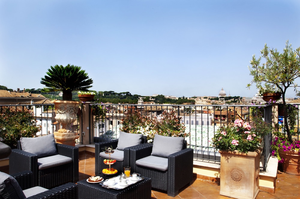 Boutique Hotel Campo dé Fiori — Restaurant & bars in Rome, Lazio