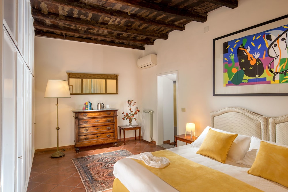 Boutique Hotel Campo dé Fiori — Hotel rooms in Rome, Lazio