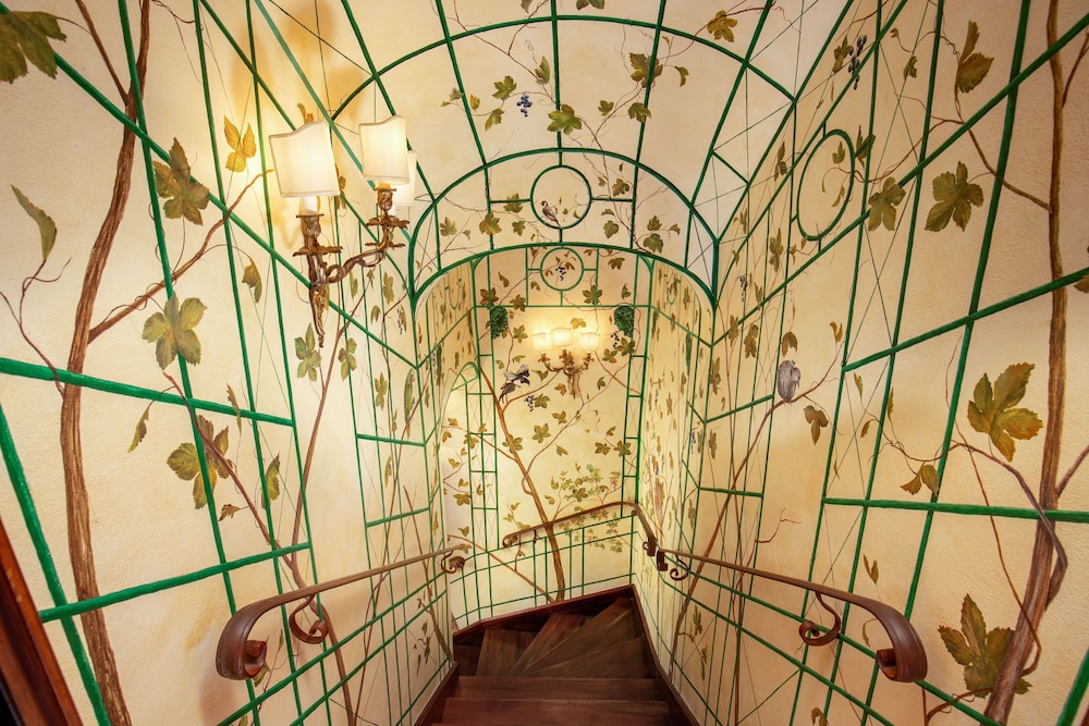 Boutique Hotel Campo dé Fiori — Hotel building in Rome, Lazio