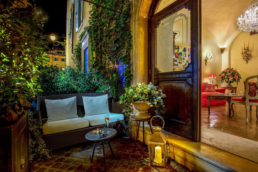 Boutique Hotel Campo dé Fiori — Hotel building in Rome, Lazio