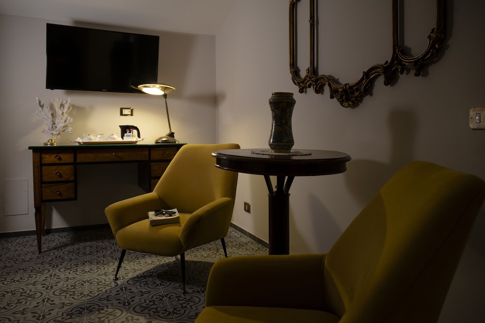 Villa Taormina — Hotel rooms in Taormina, Sicily