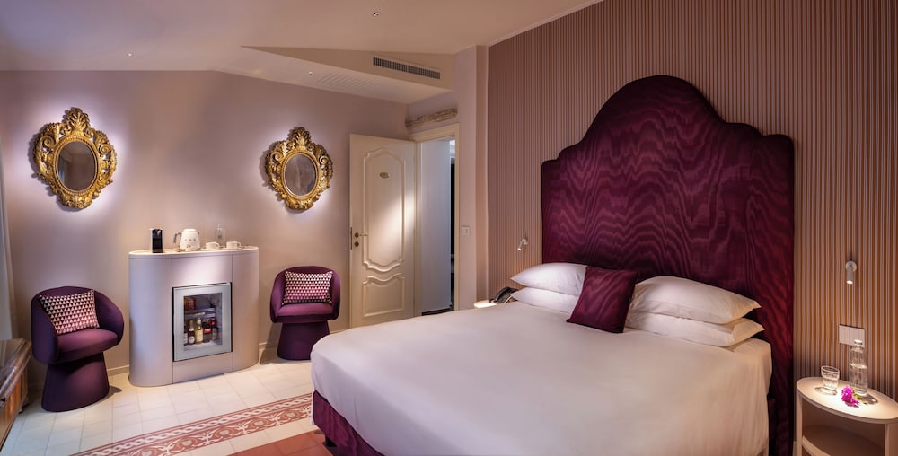 Villa Taormina — Hotel rooms in Taormina, Sicily
