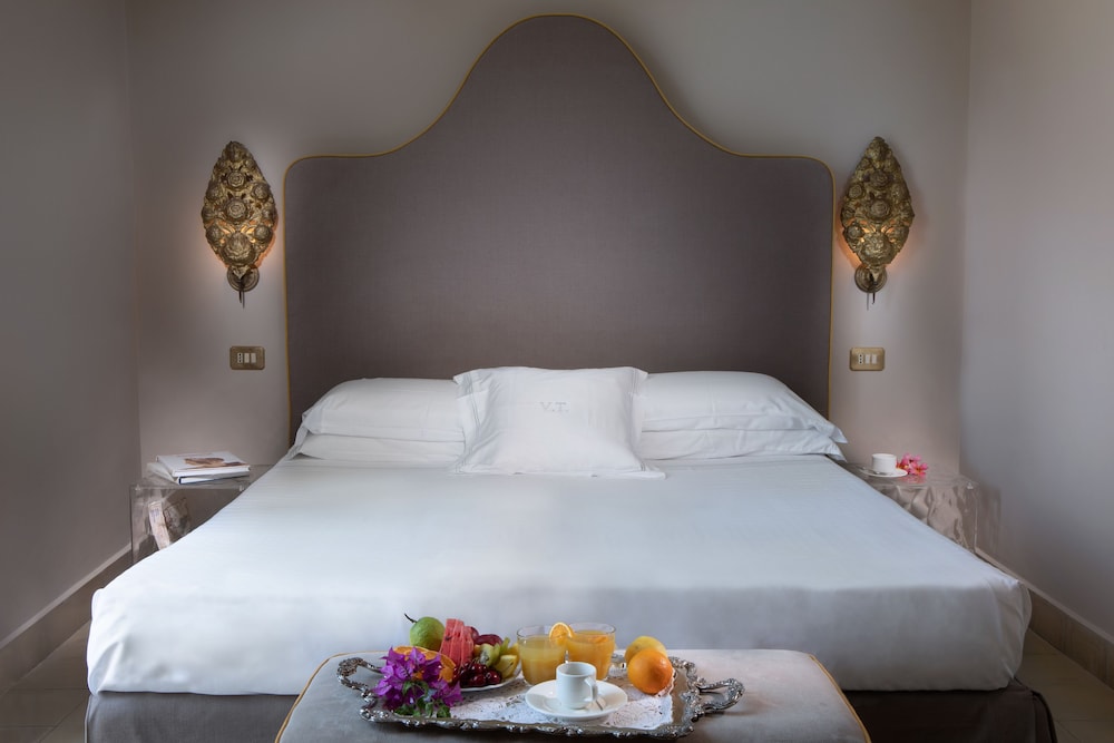 Villa Taormina — Hotel rooms in Taormina, Sicily