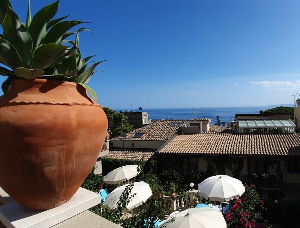 Villa Taormina - zdjęcie 3