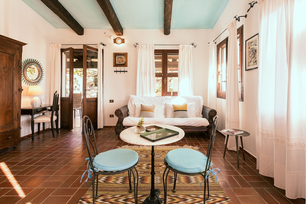 Relais Rio Molas — Hotel rooms in Muravera, Sardinia