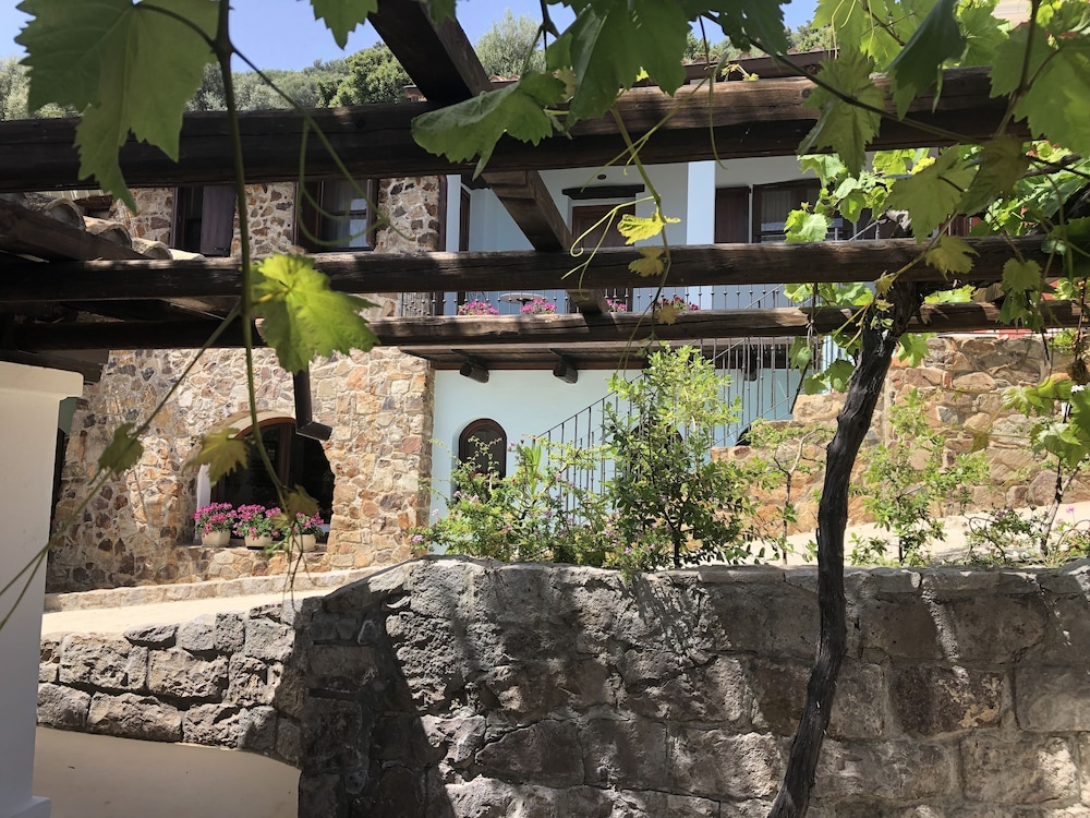 Relais Rio Molas — Hotel building in Muravera, Sardinia