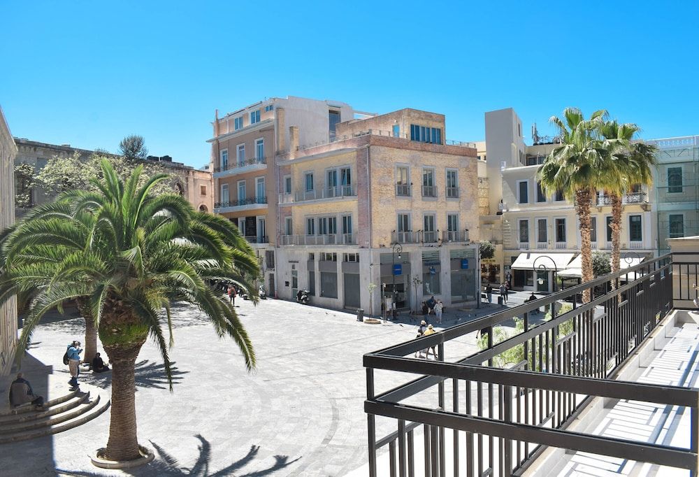 Pagopoieion Suites