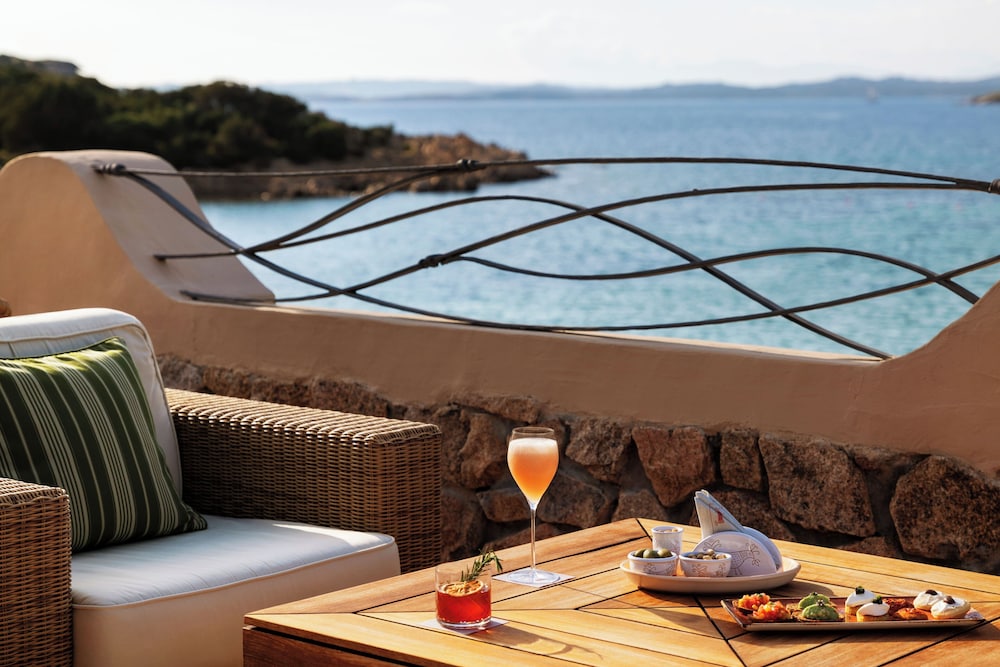 Hotel Pitrizza — Restaurant & bars in Arzachena, Sardinia