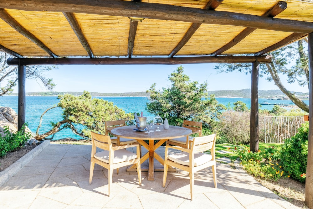 Hotel Pitrizza — Restaurant & bars in Arzachena, Sardinia