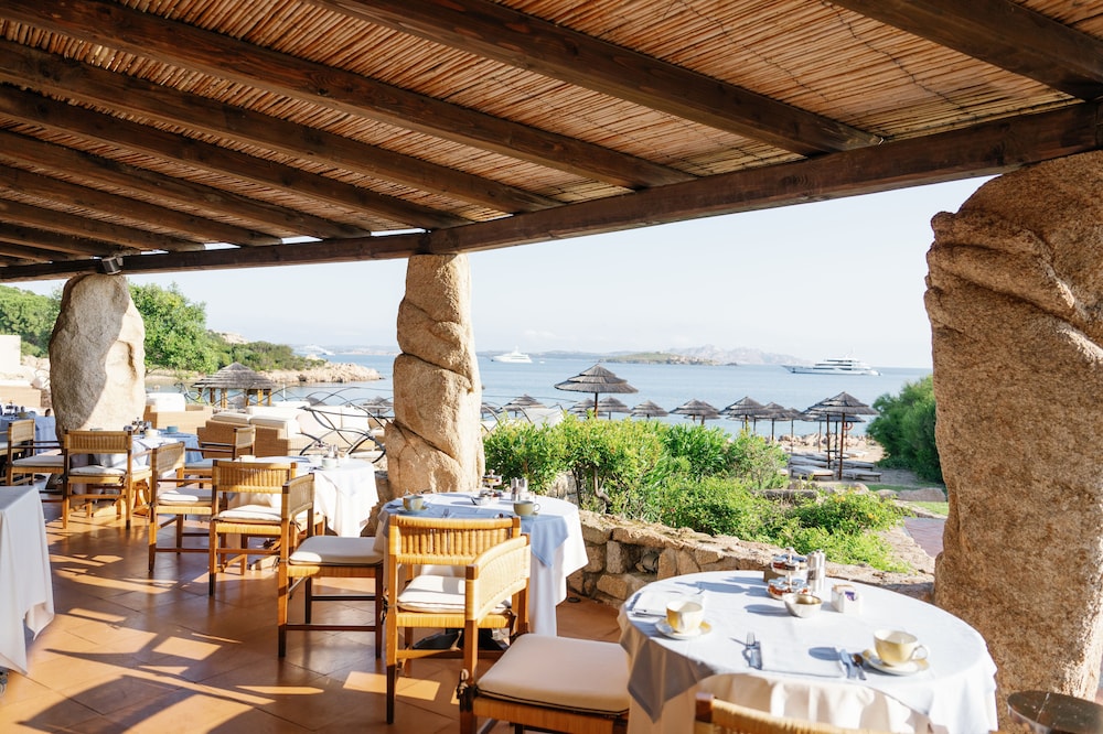 Hotel Pitrizza — Restaurant & bars in Arzachena, Sardinia