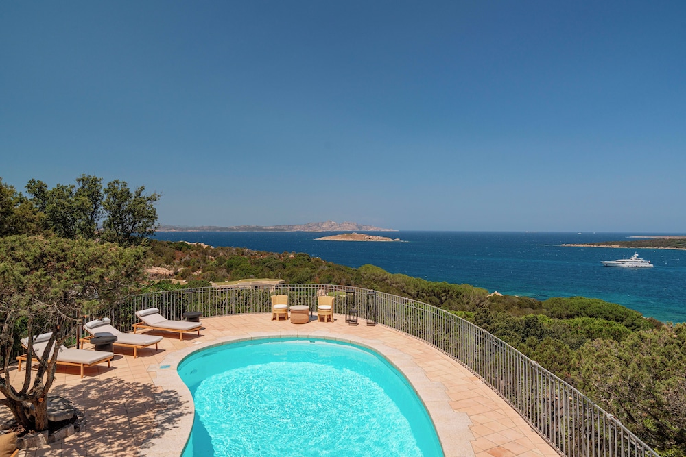 Hotel Pitrizza — Swimming pool in Arzachena, Sardinia