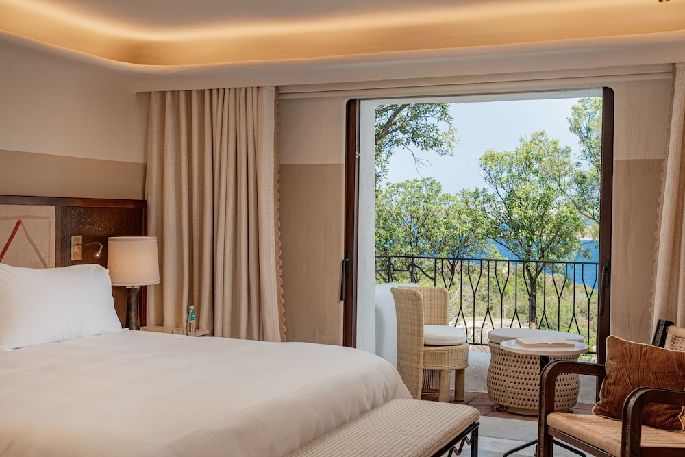 Hotel Pitrizza — Hotel rooms in Arzachena, Sardinia