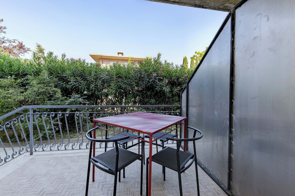Best Western Hotel Arya — Restaurant & bars in Sirmione, Lombardy