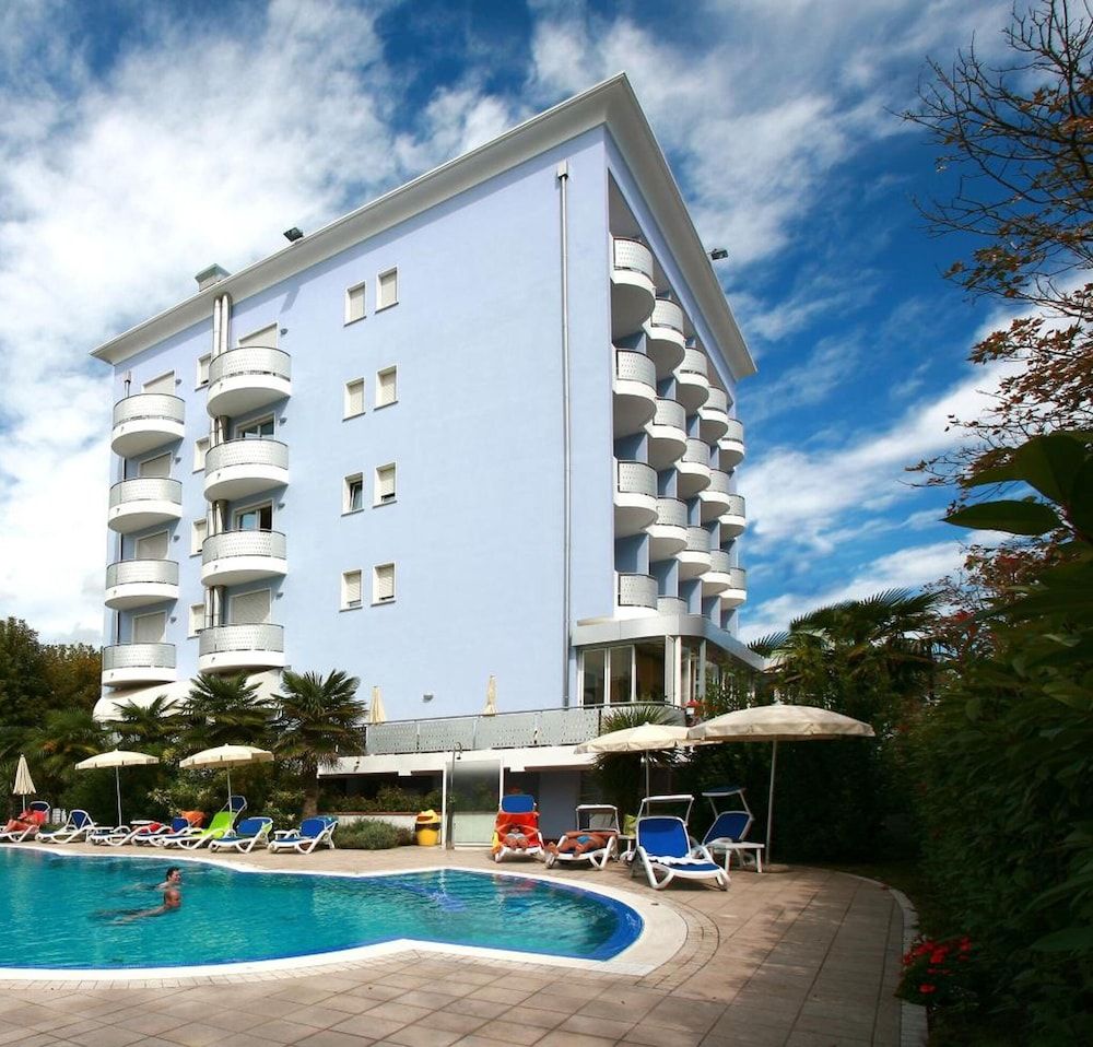 Hotel Helios - zdjęcie 2