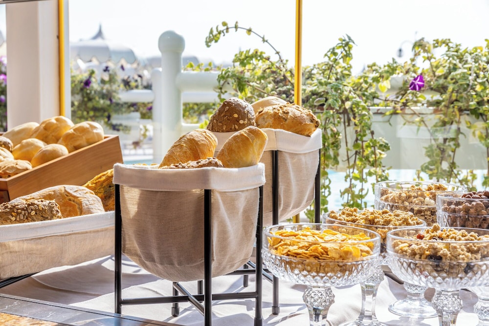 Baia del Mar Beach Boutique Hotel — Restaurant & bars in Jesolo, Veneto