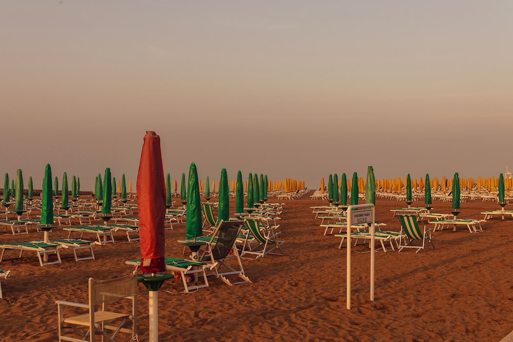 Baia del Mar Beach Boutique Hotel — Beach in Jesolo, Veneto