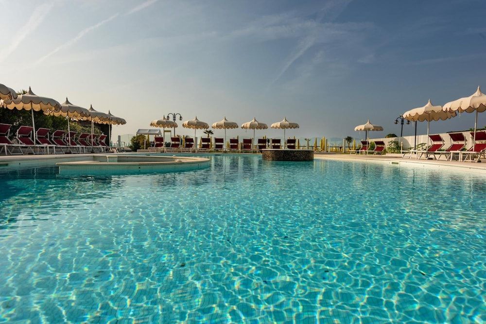 Baia del Mar Beach Boutique Hotel