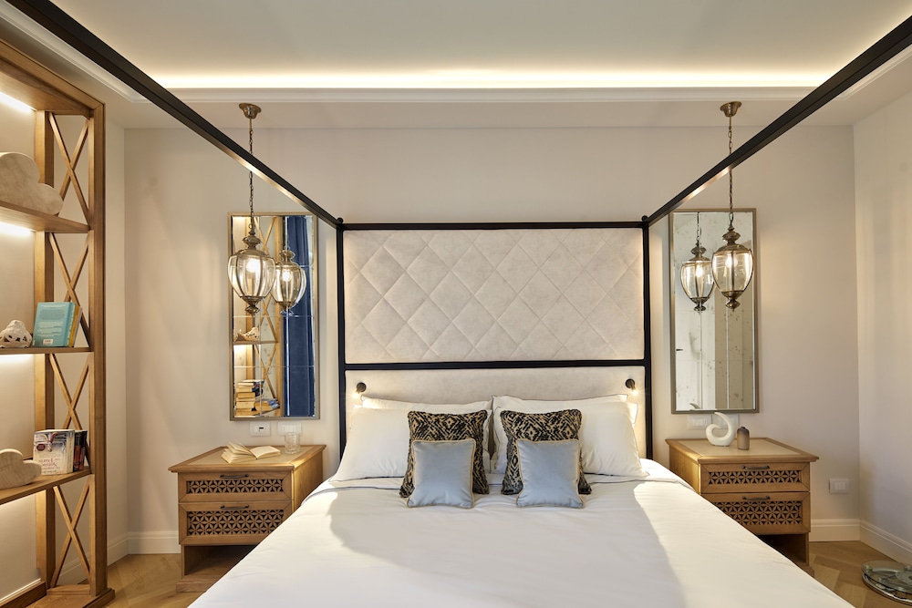 Madrigale Panoramic Lifestyle & Soulful Hotel — Hotel rooms in Costermano, Veneto