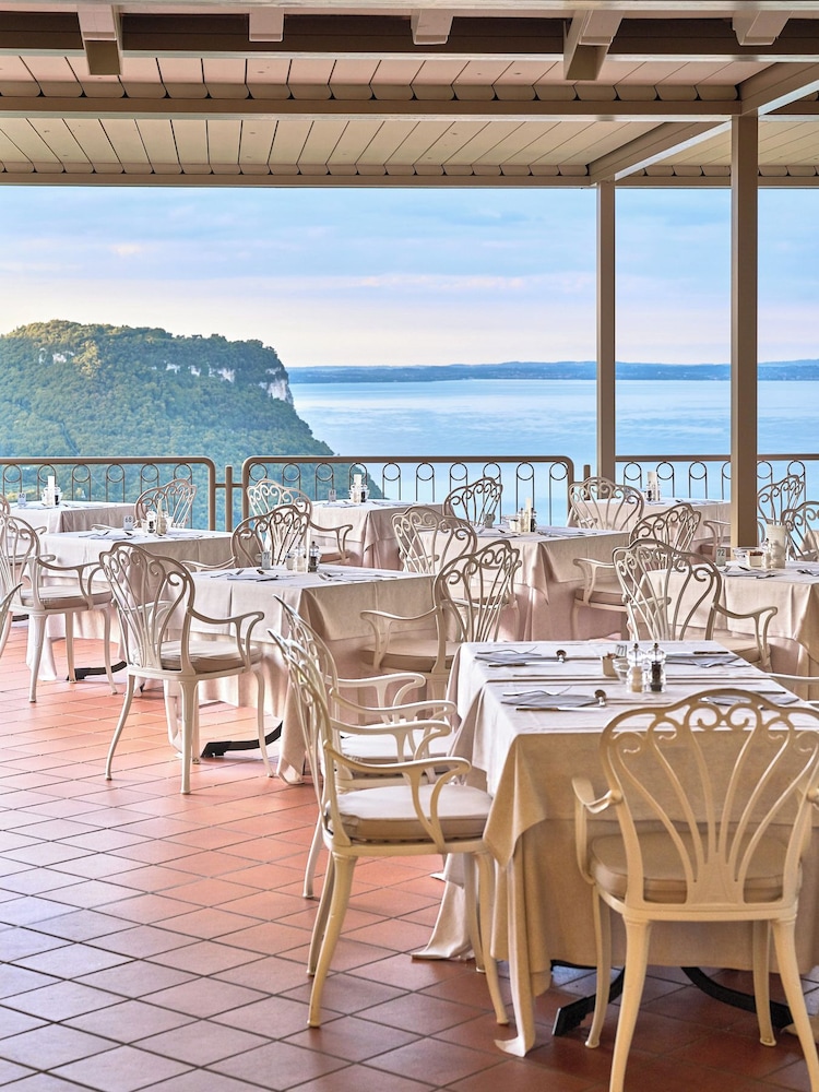 Madrigale Panoramic Lifestyle & Soulful Hotel — Restaurant & bars in Costermano, Veneto