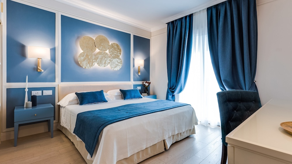 Madrigale Panoramic Lifestyle & Soulful Hotel — Hotel rooms in Costermano, Veneto
